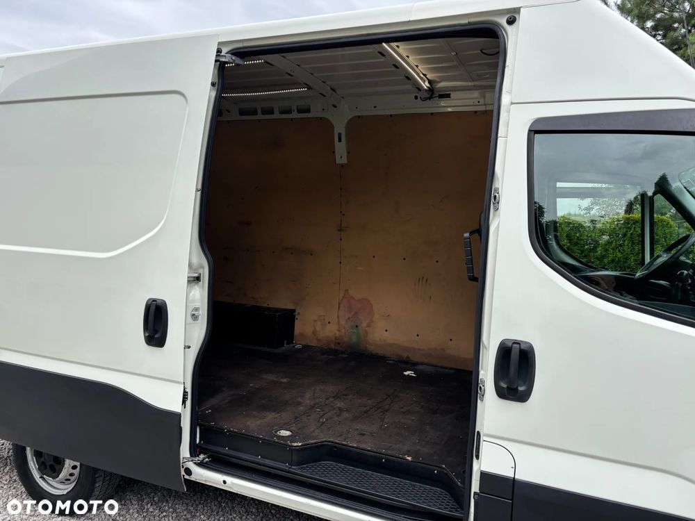 Iveco Daily 35S13**L3H2**Klimatyzacja**Sprowadzony - 10