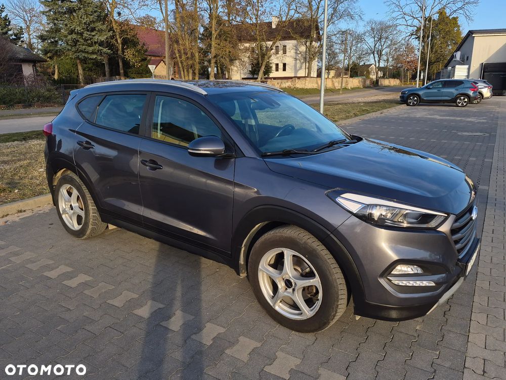 Hyundai Tucson 1.7 CRDI BlueDrive Comfort 2WD DCT - 2