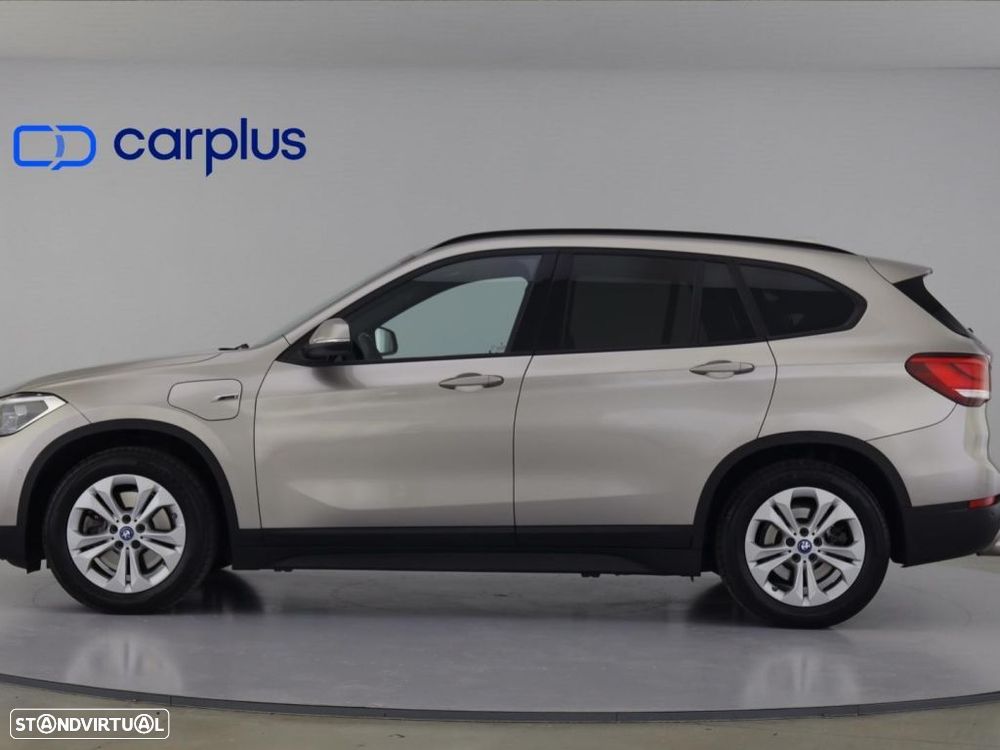 BMW X1 25 e xDrive Line Sport - 4