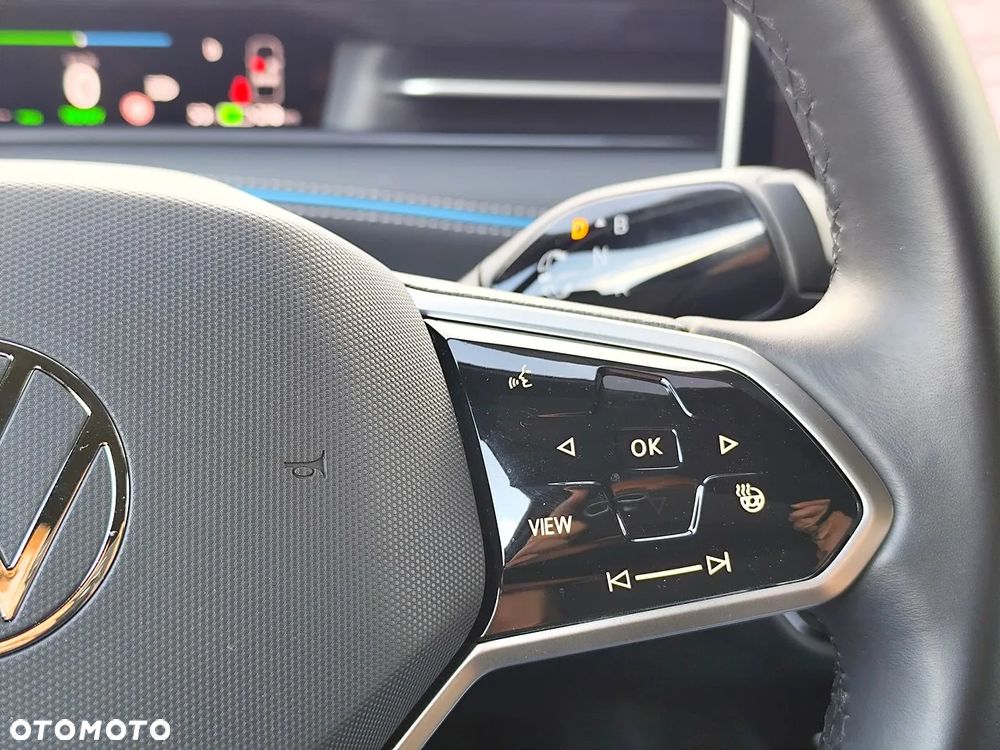 Volkswagen ID.7 77kWh Pro - 16