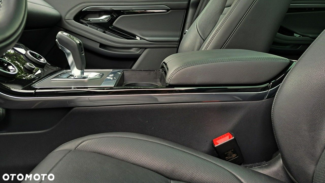 Land Rover Range Rover Evoque - 34