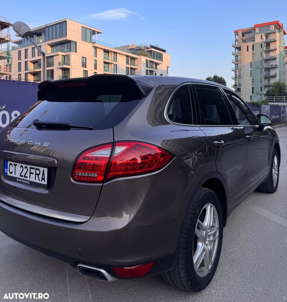 Porsche Cayenne 3.0TD TipTronic - 6