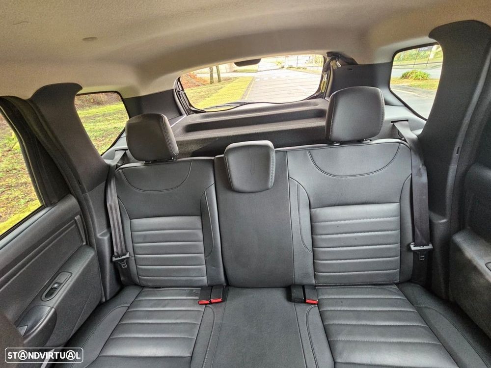 Dacia Duster 1.5 dCi Prestige - 17