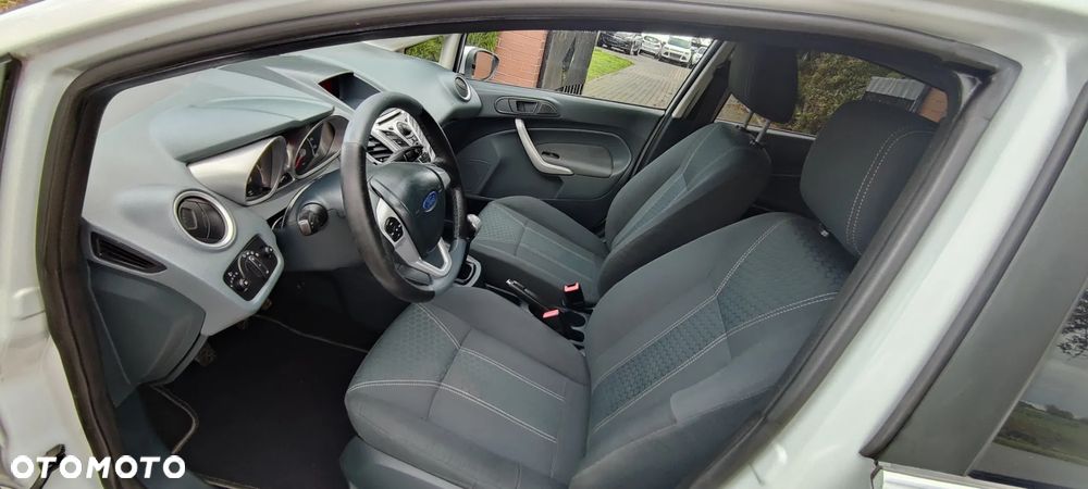 Ford Fiesta 1.25 Titanium - 6