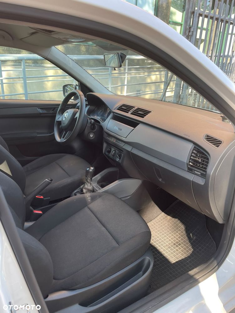 Skoda Fabia 1.0 Active - 10