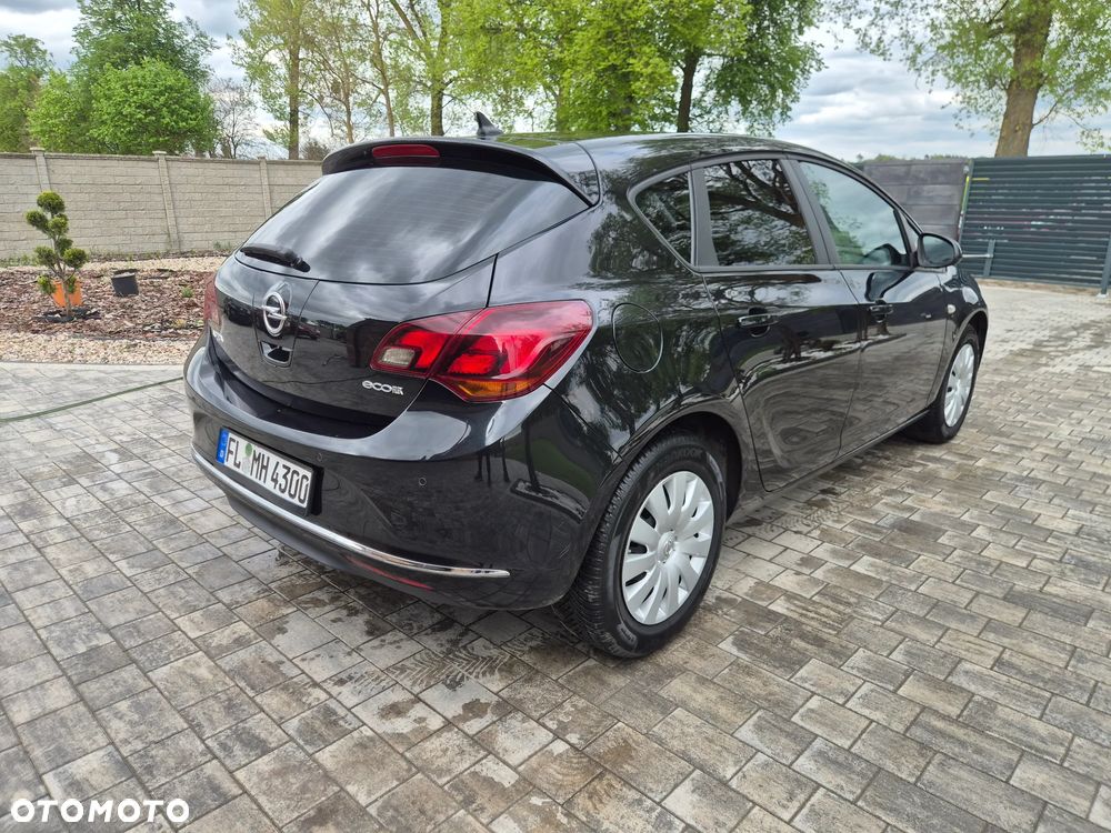 Opel Astra - 3