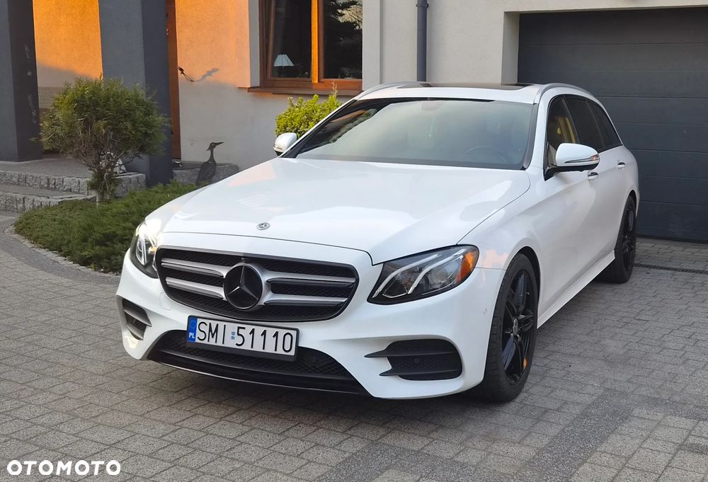 Mercedes-Benz Klasa E 450 4Matic 9G-TRONIC - 17