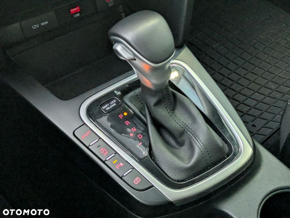 Kia Ceed 1.5 T-GDI M DCT - 31