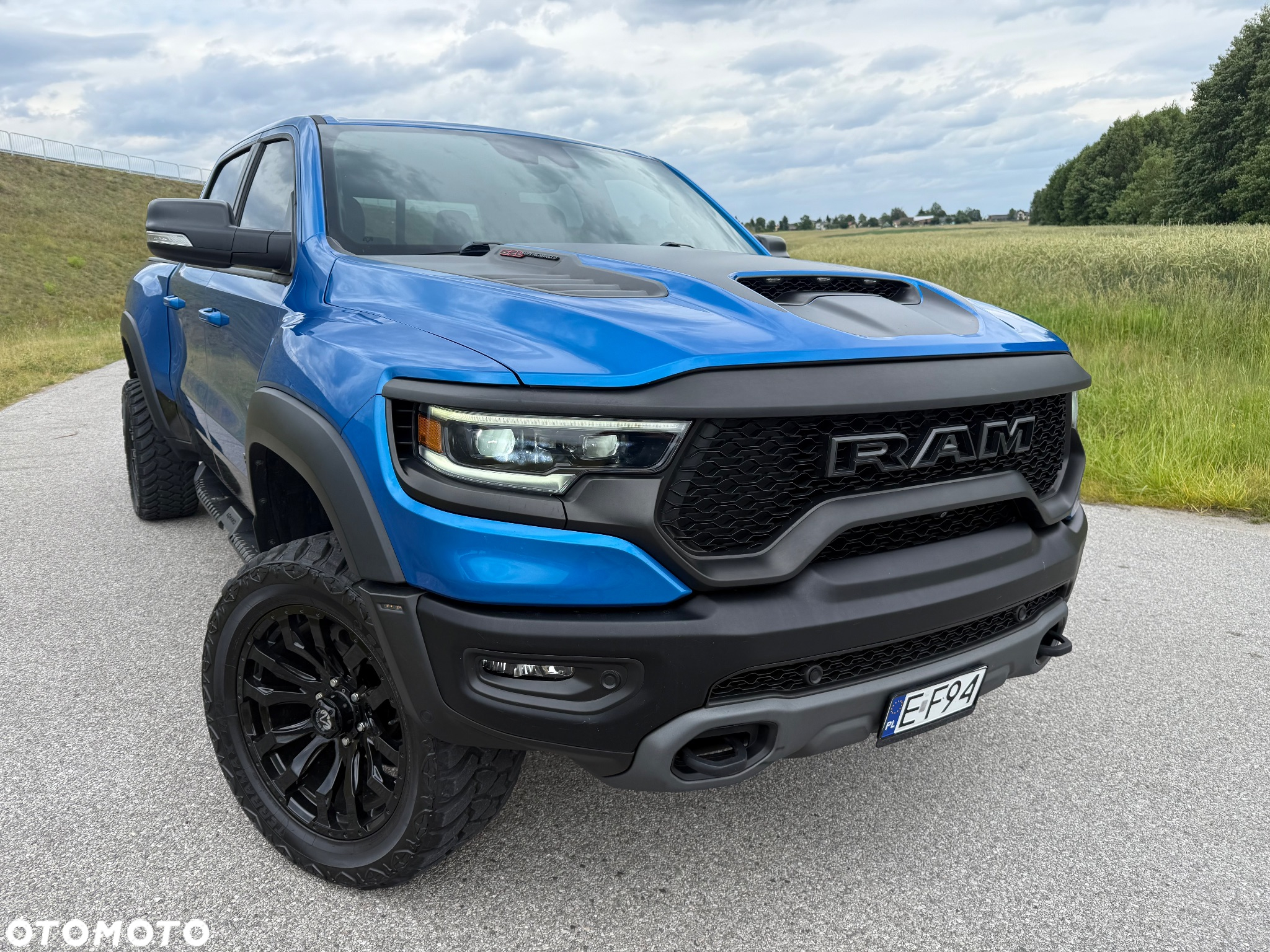 RAM 1500 TRX - 4