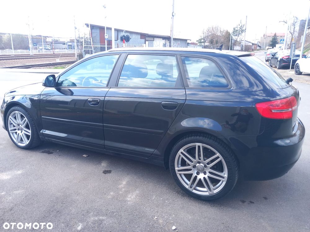 Audi A3 Sportback - 7