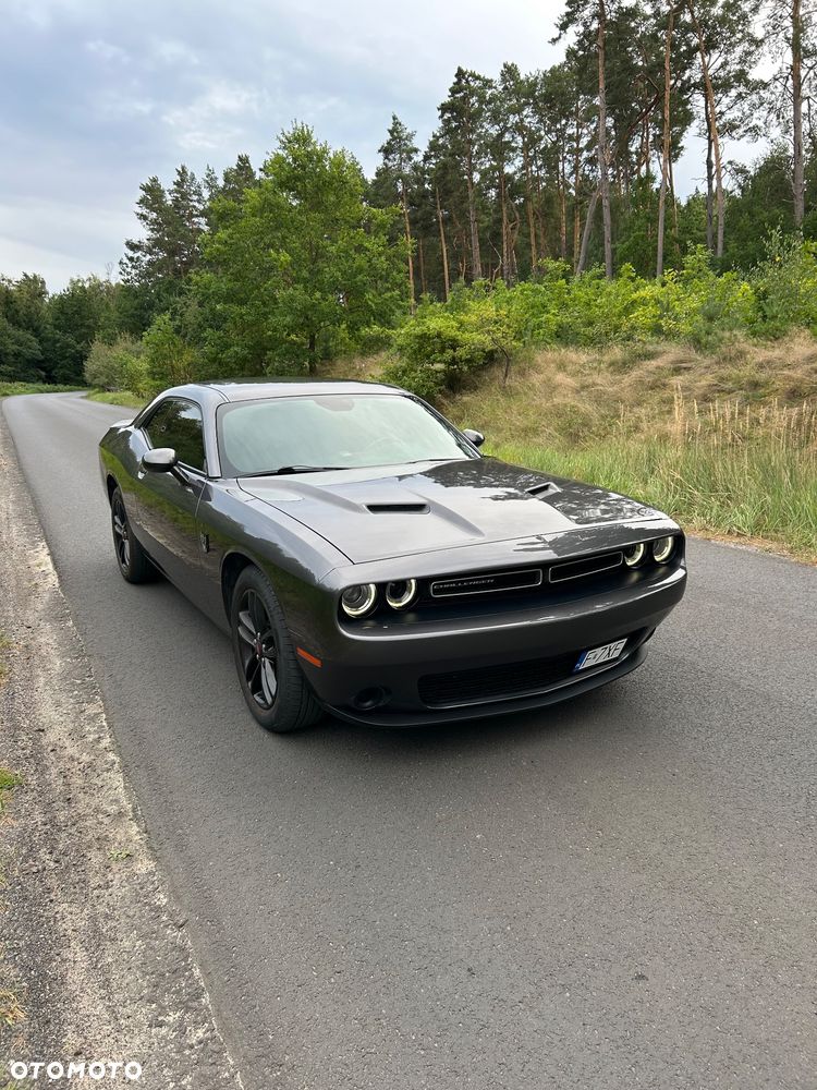 Dodge Challenger 3.6 SXT - 2