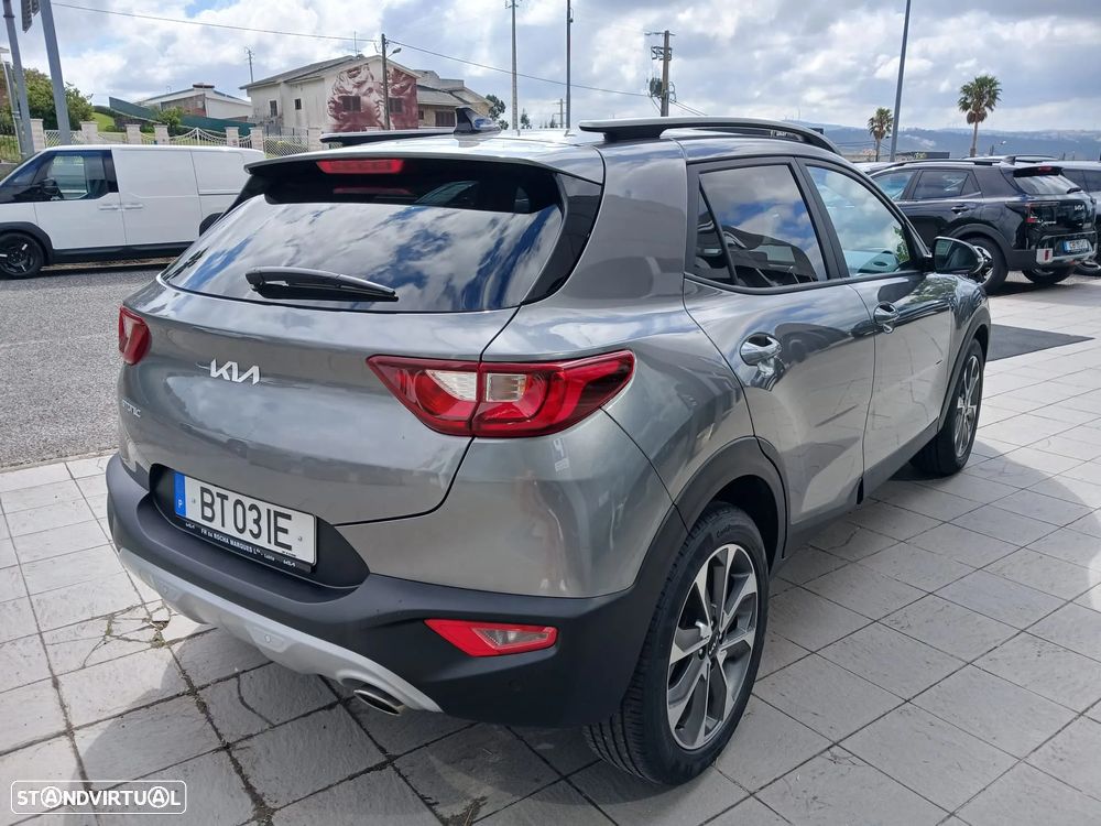 Kia Stonic - 4