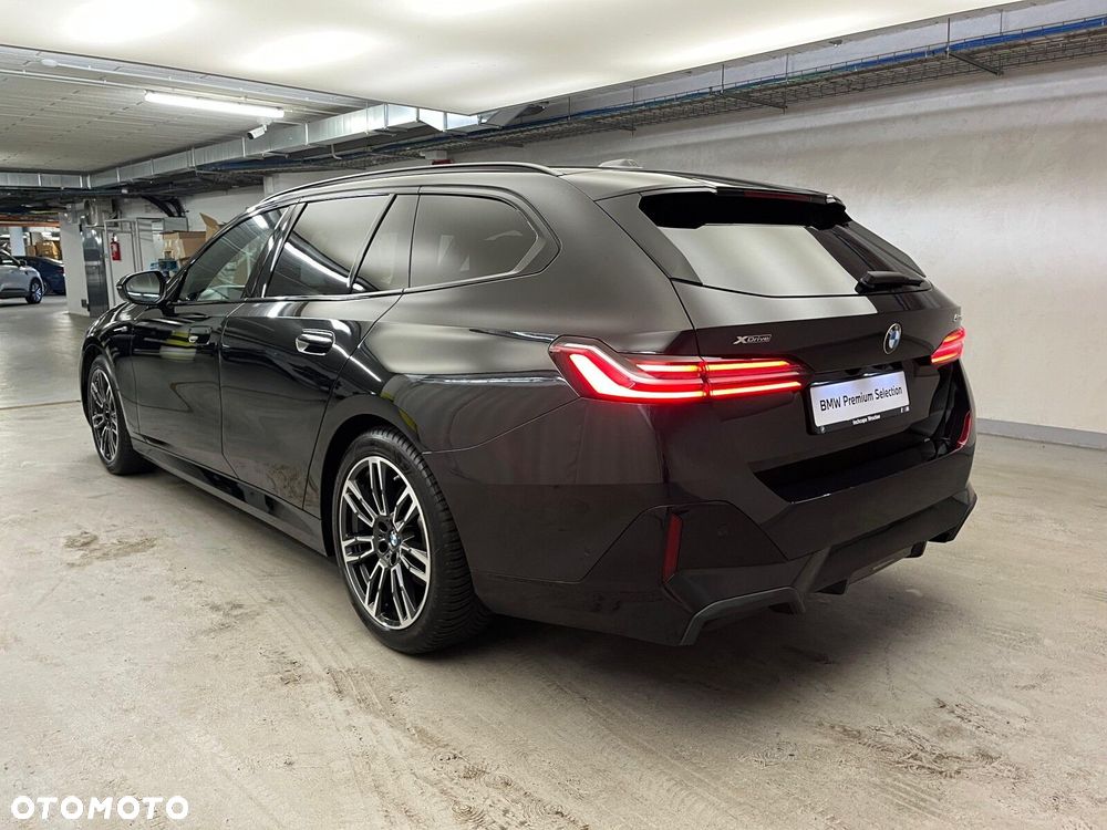 BMW Seria 5 520d xDrive mHEV M Sport - 13