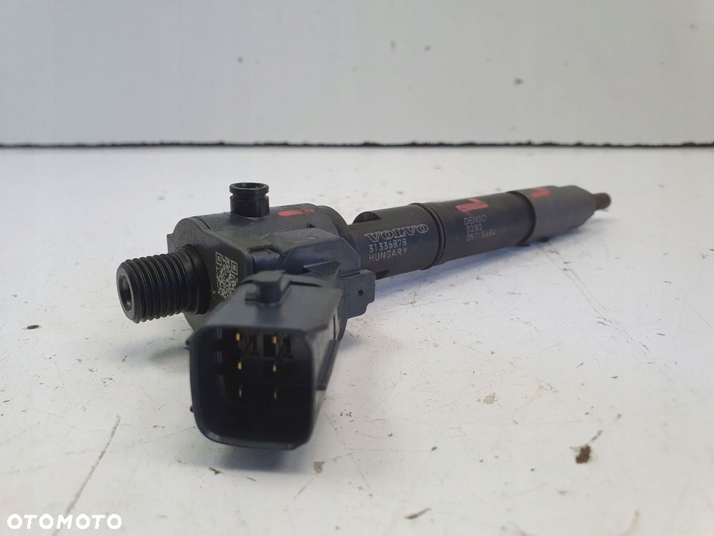WTRYSKIWACZ Volvo V40 II S60 II V60 2.0 D2 D3 _ wtrysk 31336878 0280 - 5