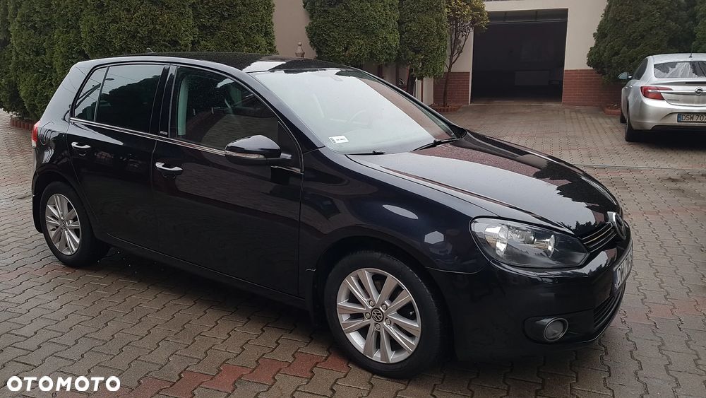 Volkswagen Golf 1.6 TDI Highline - 23