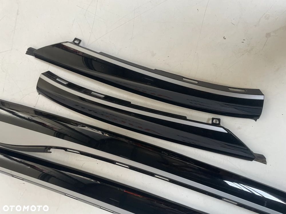 ゆう。 Używany Listwy, zaślepki - 280 PLN - Otomoto.pl