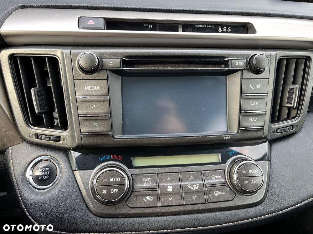 Toyota RAV4 2.0 D-4D Prestige - 16