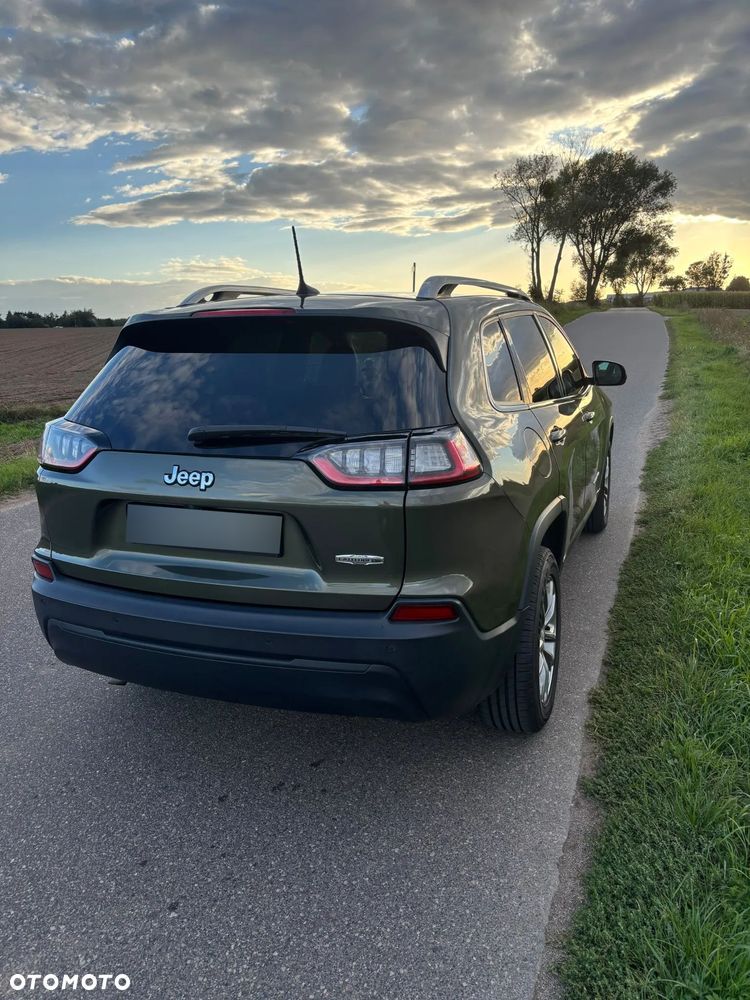 Jeep Cherokee - 6