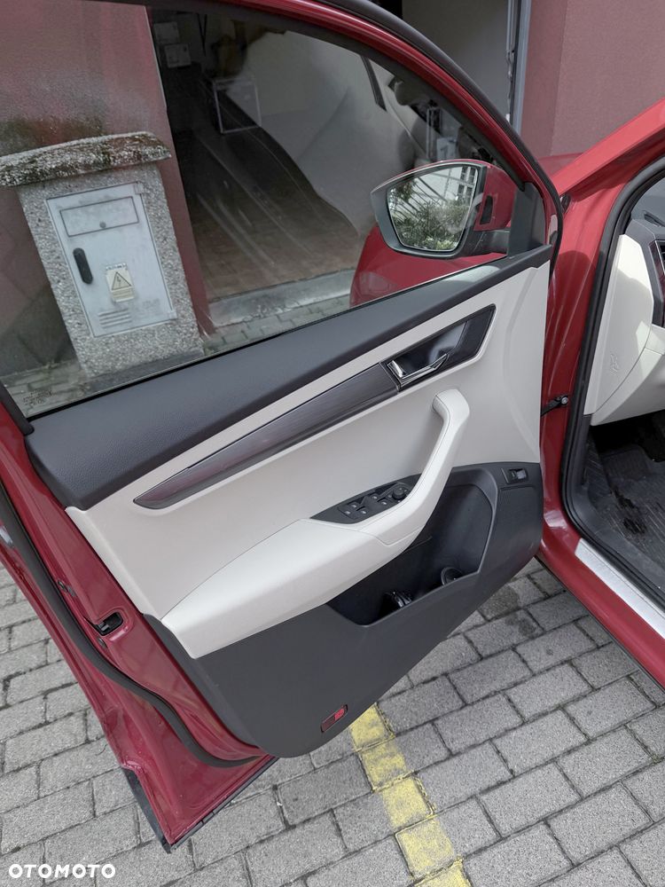 Skoda Karoq 1.5 TSI ACT 4x2 Style DSG - 9