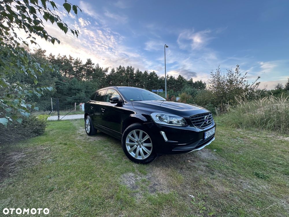 Volvo XC 60 D4 Drive-E Momentum - 1