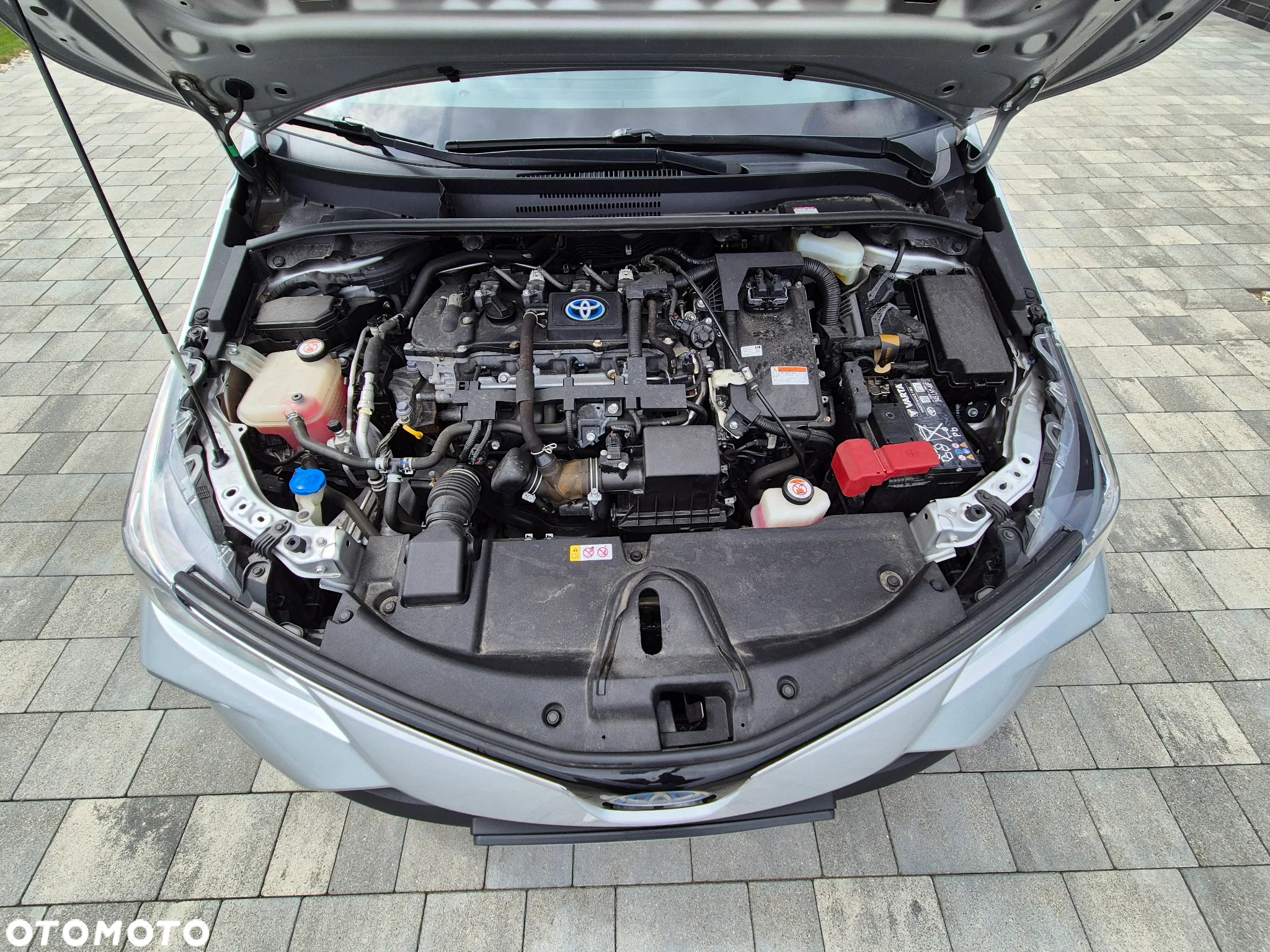 Toyota Corolla 1.8 Hybrid Comfort - 38