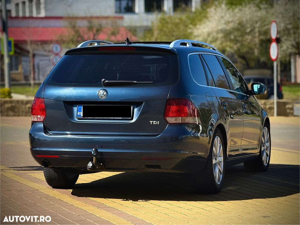 Volkswagen Golf 1.6 TDI BlueMotion Technology DPF Trendline DSG - 9