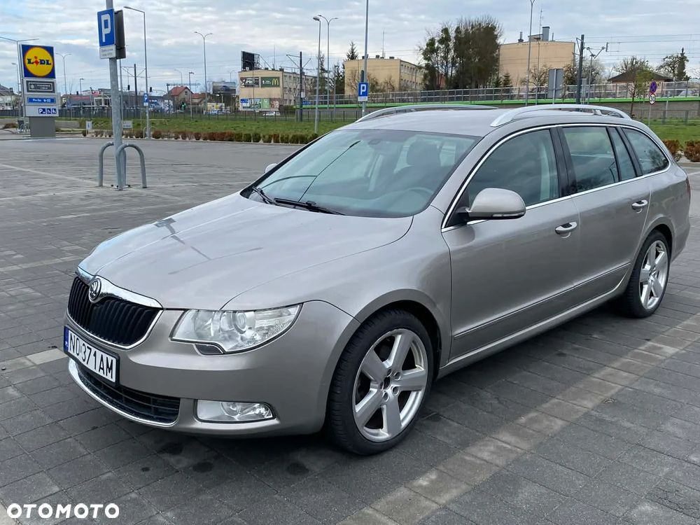Skoda Superb 2.0 TDI Comfort - 1