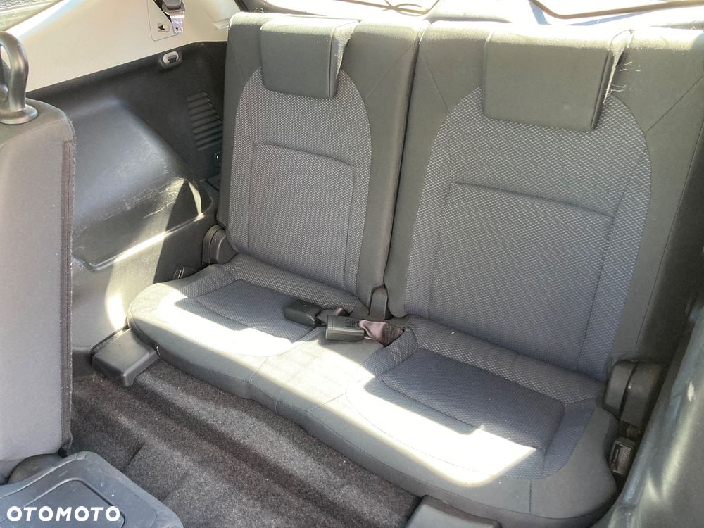 Nissan Qashqai+2 2.0 Acenta - 4