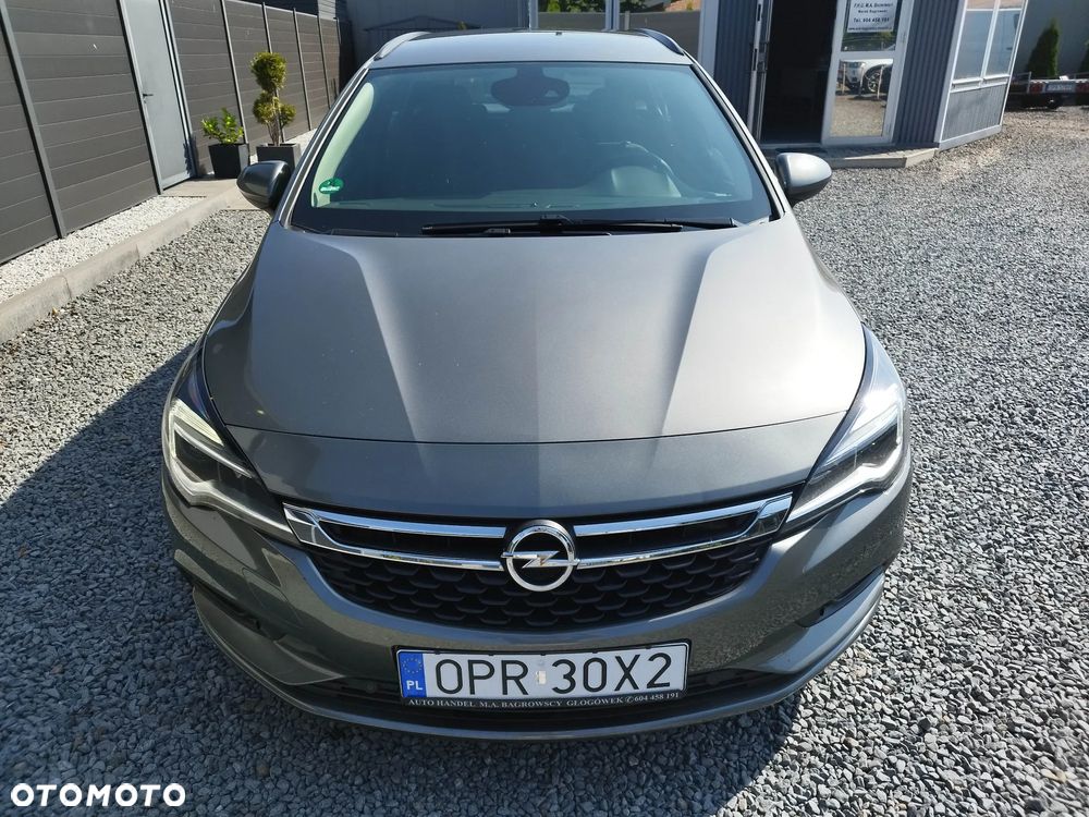Opel Astra 1.4 Turbo Start/Stop Automatik Sports Tourer Business - 2