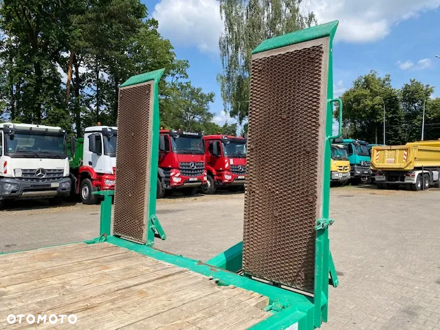 Müller-Mitteltal Platforma z najazdami , DMC 18000 kg,  ładowność 13900 kg - 6