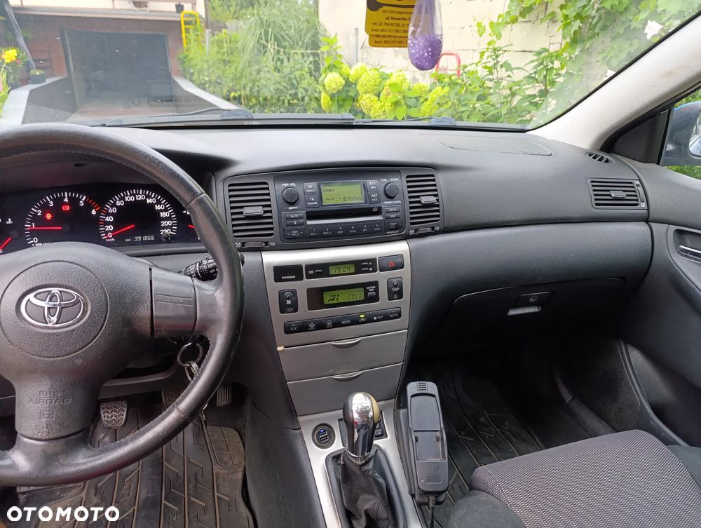 Toyota Corolla 1.4 D-4D Luna - 12