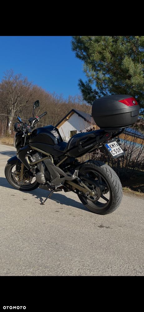 Kawasaki ER - 21