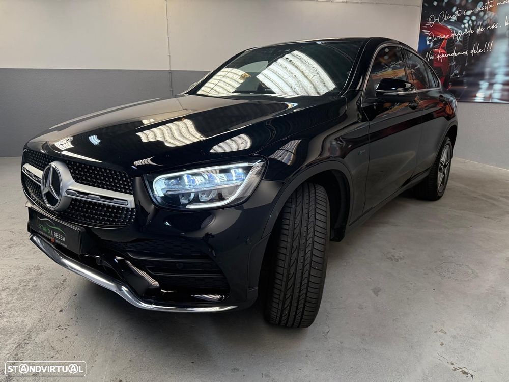 Mercedes-Benz GLC 300 de Coupe 4Matic 9G-TRONIC AMG Line - 2