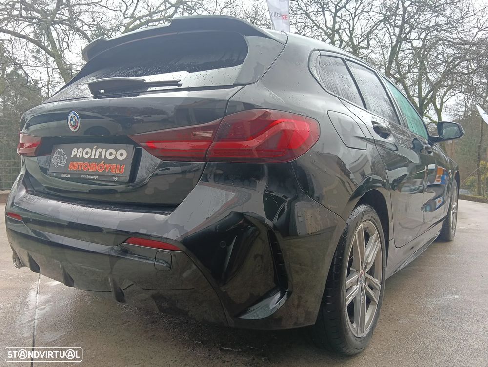 BMW 116 d Pack Desportivo M Auto - 11