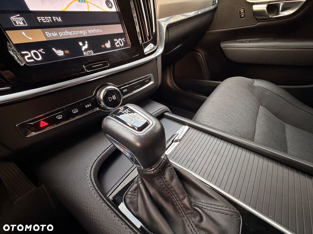 Volvo V90 B4 D Geartronic Momentum Pro - 13