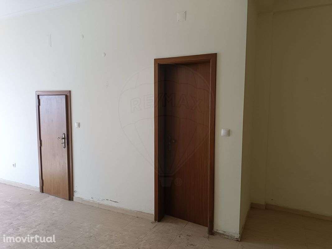 Loja  para arrendamento - Grande imagem: 5/6