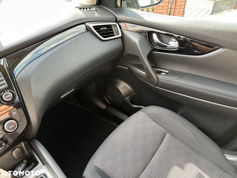 Nissan Qashqai - 17