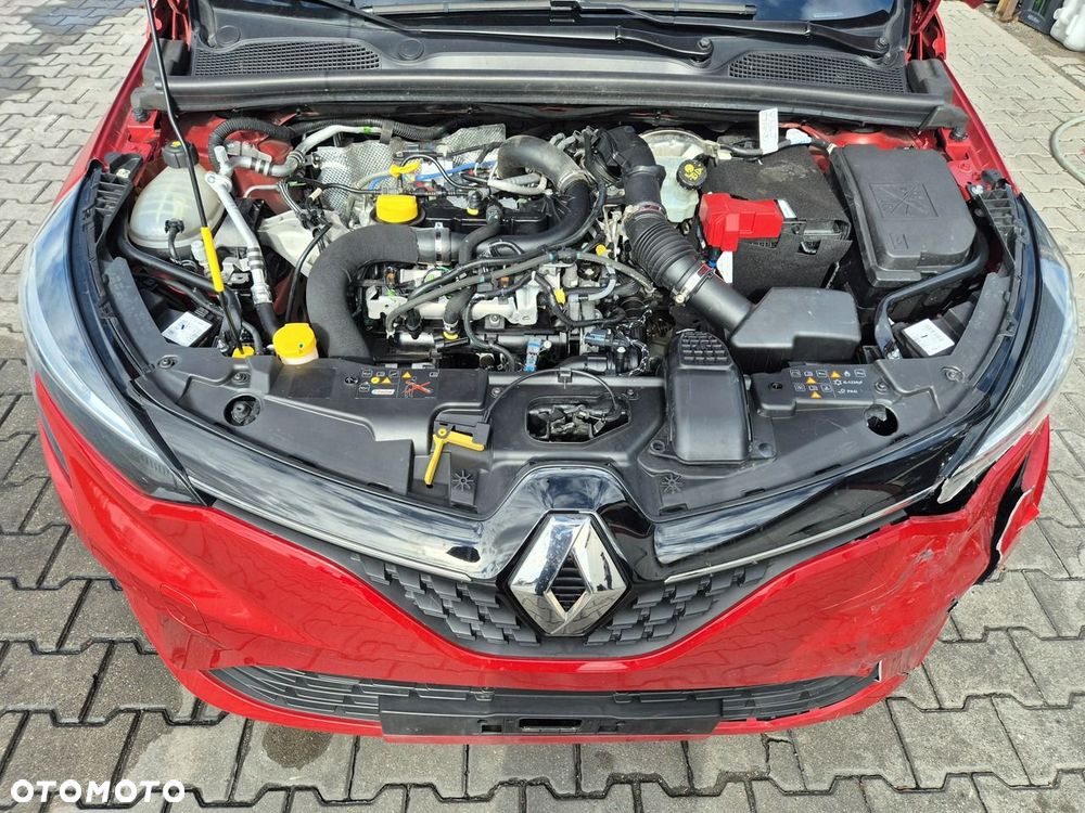 Renault Clio - 22