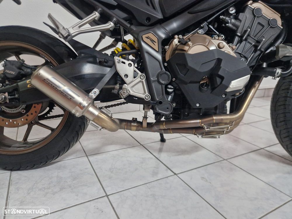 Honda CB 650R  Possível Financiamento - 12