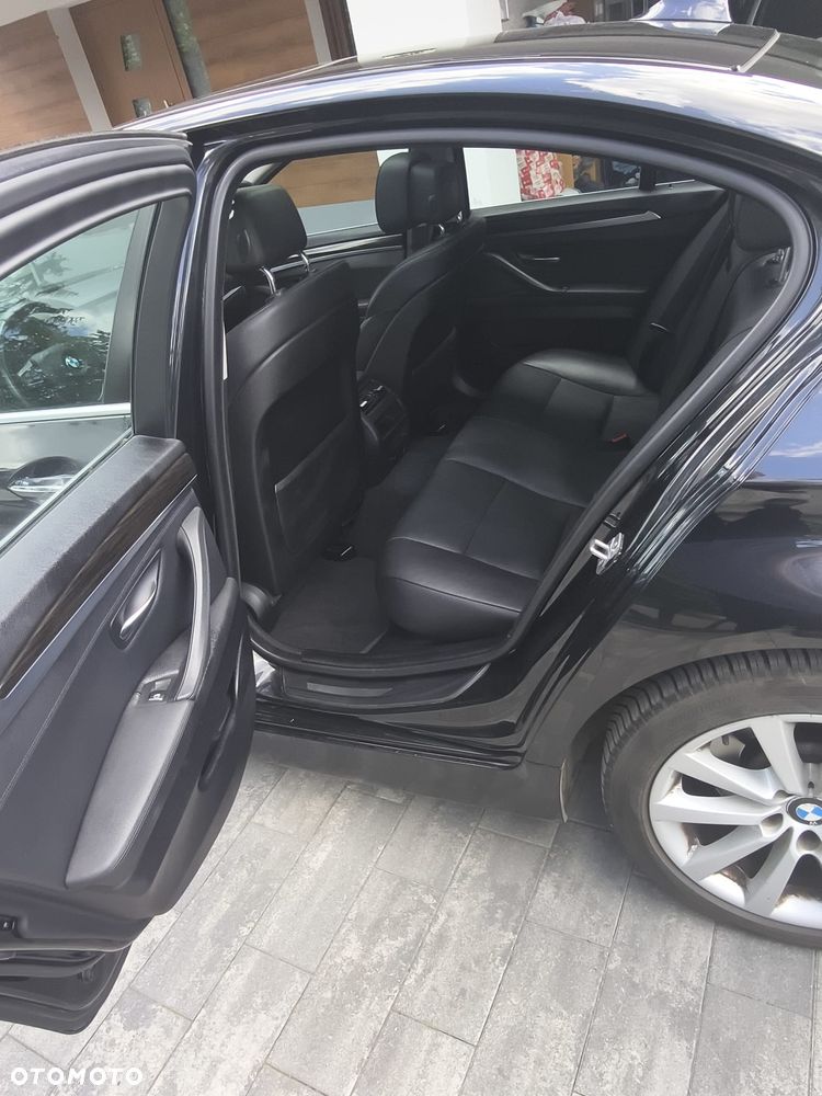 BMW Seria 5 520d Luxury Line - 17