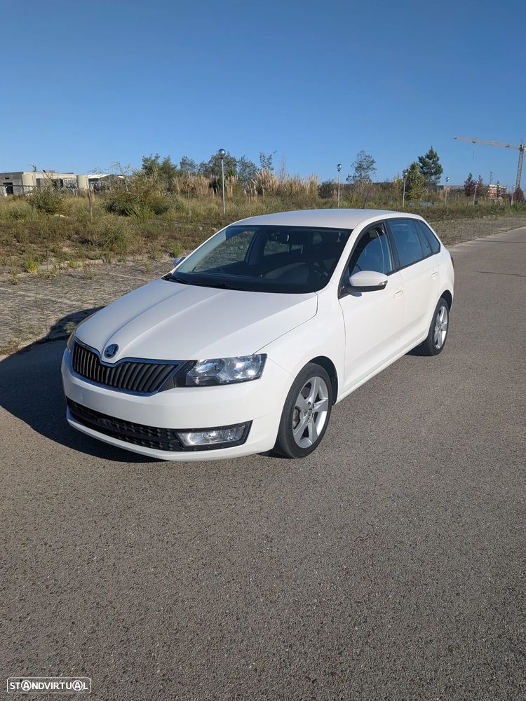 Skoda Rapid Spaceback 1.6 TDi Style - 2