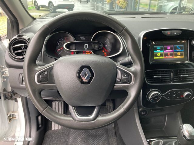 Renault Clio Sport Tourer TCe 90 Limited - 12