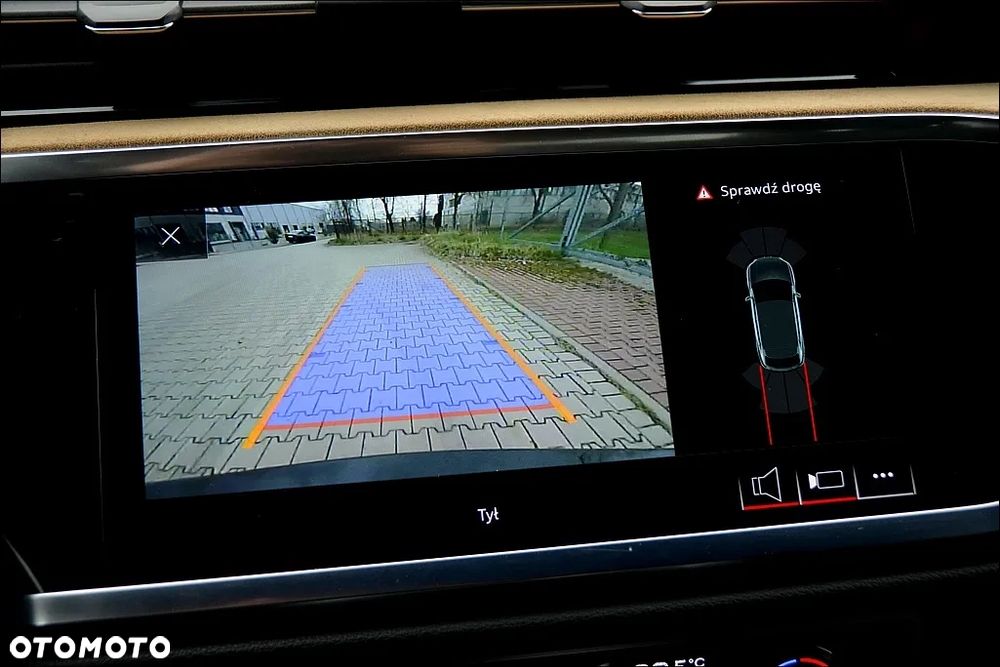 Audi Q3 Sportback 35 TDI S tronic S line - 34