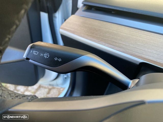 Tesla Model 3 Long Range Tração Integral - 16