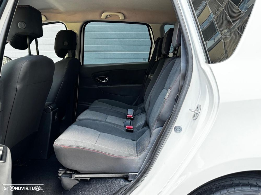 Renault Scénic dCi 110 LIMITED - 10