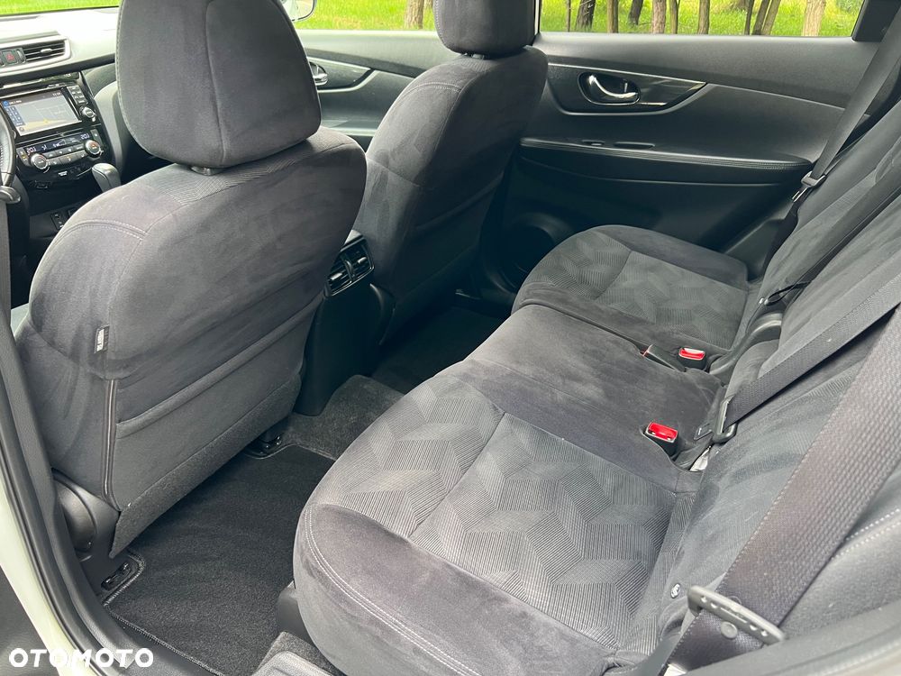 Nissan X-Trail 1.6 DCi Xtronic Tekna - 17