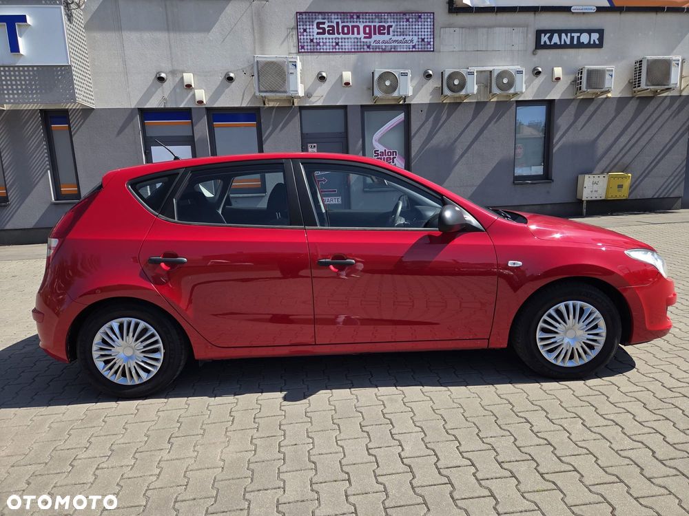 Hyundai i30 1.4 Comfort - 6