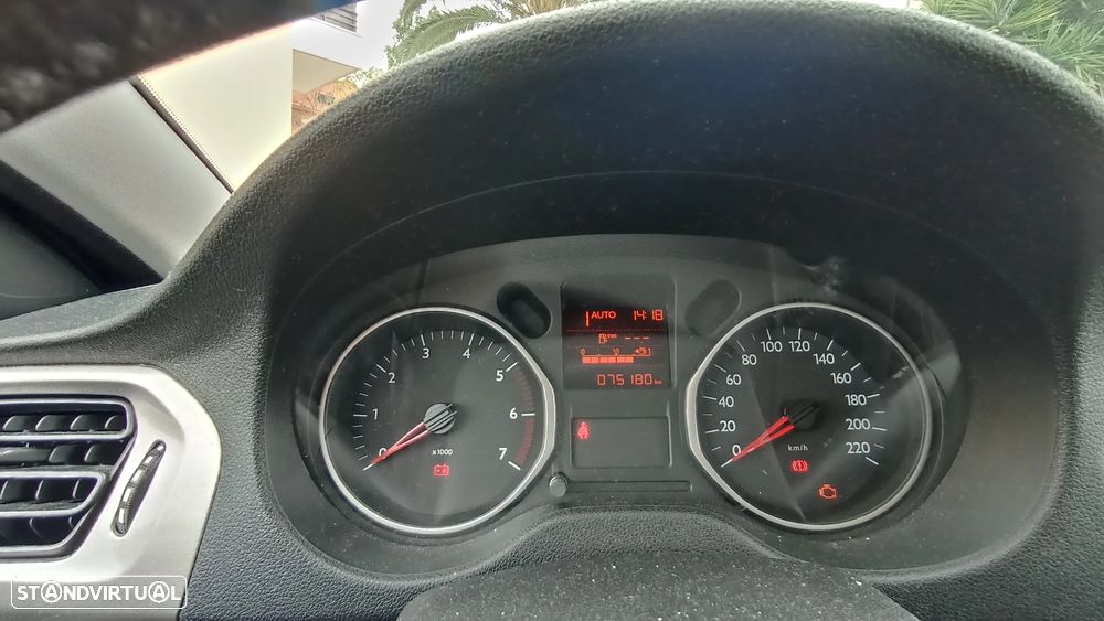 Citroën C-Elysée 1.2 VTi Exclusive ETG - 3