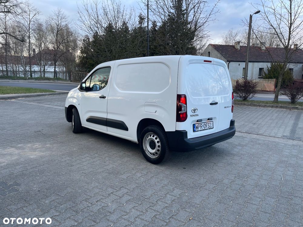 Toyota PROACE CITY - 9