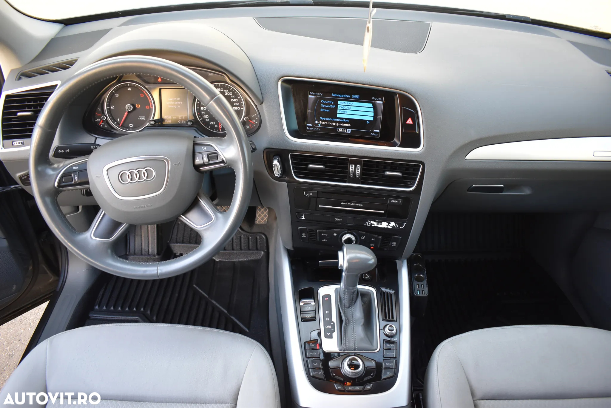 Audi Q5 3.0 TDI Quattro clean Stronic - 9